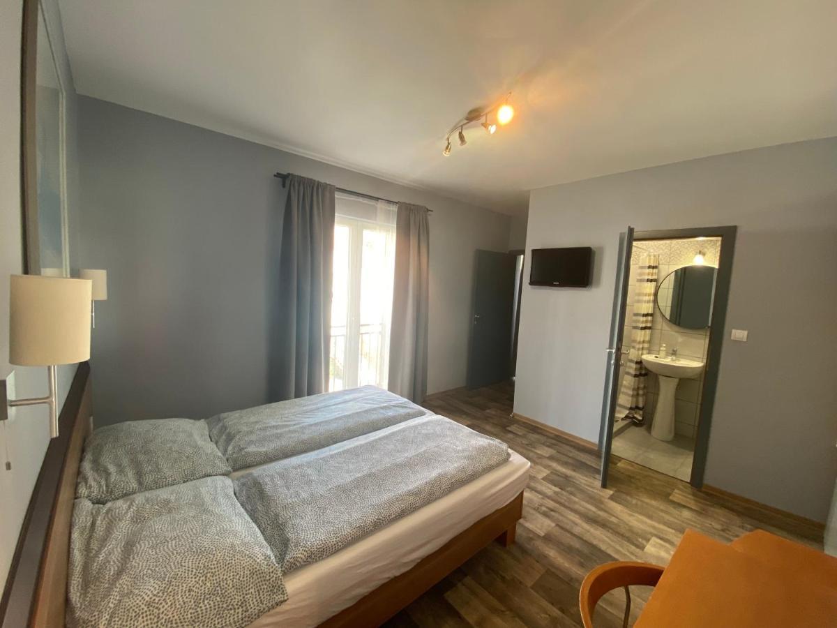 Kalcit Tourist Motel Belapatfalva Esterno foto