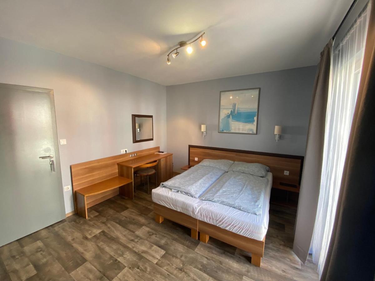Kalcit Tourist Motel Belapatfalva Esterno foto